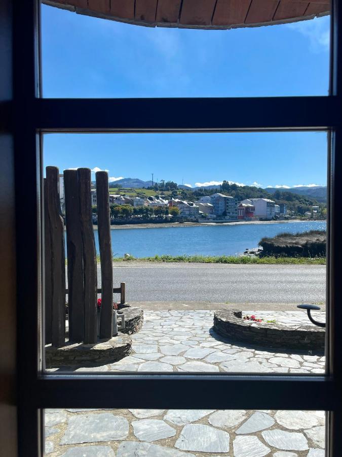 Casa Ria De Navia Pensionat Exteriör bild